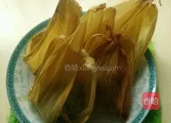 Illustration of how to make Sichuan leaf cake 8