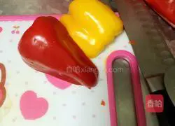 Stir-fried three dices with broccoli Illustration of Ding's practice 1