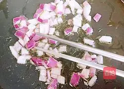 Illustration of how to make fried lemon shrimp with olives 5