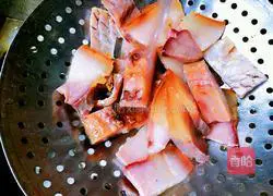 Illustration of Double Steaming of Cured Meat 7