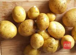 Illustration of how to make mashed potatoes with salad 1