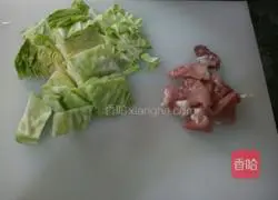 Illustration of how to make Lianbai salt-fried pork 1