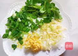 Illustration of how to make spicy chicken with saliva 5