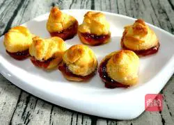 Blueberry Jam Puffs Recipe Illustration 10