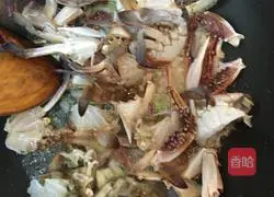 Illustration of how to make swimming crab with tomato sauce 5