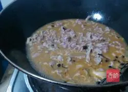 Illustration of Liu's Spicy Hotpot 10