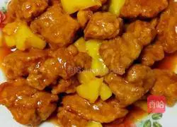 Illustration of how to make pineapple sweet and sour meat 7