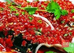 Illustration of how to make fish head with chopped pepper 6