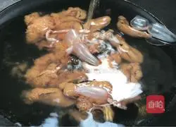 Illustration of how to make fried fish roe with pickled cabbage 5