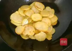 Illustration of how to make non-fried ground three delicacies 1