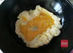 Illustration of how to make fried egg sauce 5