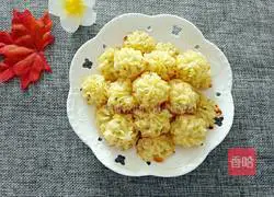 Illustration of making mashed potato cookies 12