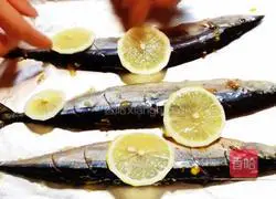 Illustration of how to make lemon-flavored saury 5