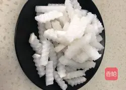 Illustration of how to cook hairtail and radish 2