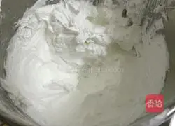 Illustration of how to make cantaloupe chocolate cake 1