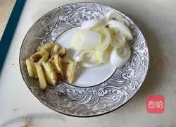 Illustration of how to make meat cakes and crabs 3