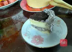 Oreo Salted Cream Cake (4 Inch) Recipe Illustration 8