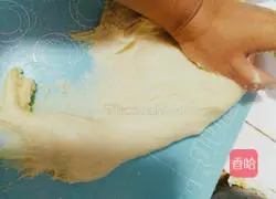 Illustration of how to make yogurt toast 2