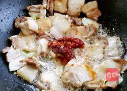 Green pepper Illustration of how to make twice-cooked pork 8