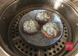 Illustration of how to make mushrooms and shrimps 6