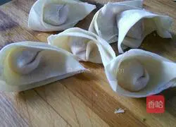 Illustration of how to make spicy noodles 3