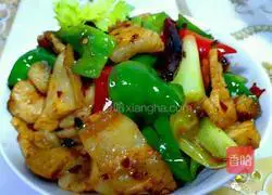 Illustration of how to make stir-fried twice-cooked pork 4