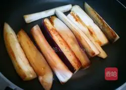 # steamed vegetables# Shrimp paste eggplant steamed pork belly illustration 3