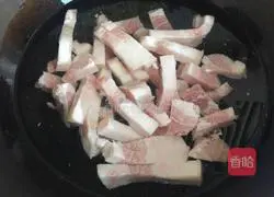 Illustration of how to make pork belly stewed with potatoes 2