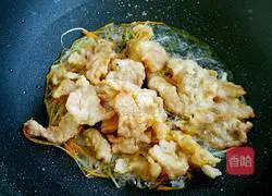 Illustration of how to make old-fashioned pot-wrapped pork 11