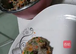 Illustration of how to make shrimp and vegetable pancakes 3