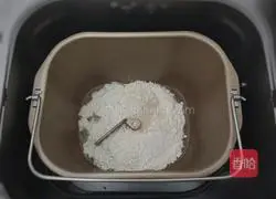 Orléans Chicken Pizza Recipe Illustration 1