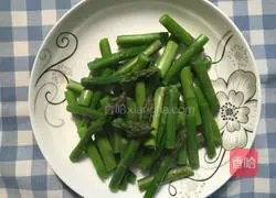 Illustration of how to make chicken breast pasta 6