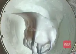 It's a small four-inch butter cake.Practice illustration 3