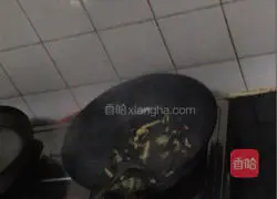 Illustration of home-style fried spicy chicken 3