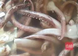 Illustration of how to make cumin squid tentacles 1