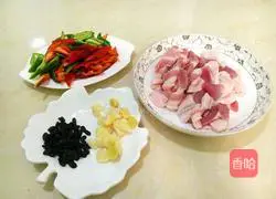 Illustration of Hunan-style stir-fried pork belly 2
