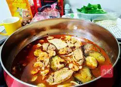 Thai Tom Yum Hot Pot Recipe Illustration 9