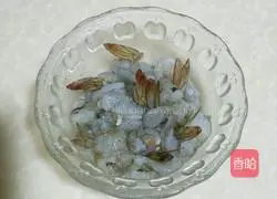 Illustration of making mashed potato and shrimp balls 6