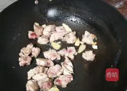 Potatoes Illustration of how to cook pork ribs 5