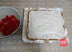 Strawberry Cream Cake Roll Recipe Illustration 20