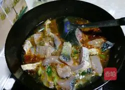 Illustration of how to make boiled fish (slightly spicy) 13