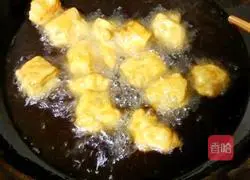 Pineapple Sour Pork Recipe Illustration 5