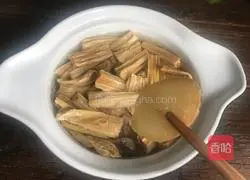 Illustration of how to make steamed pork ribs with yuba 8