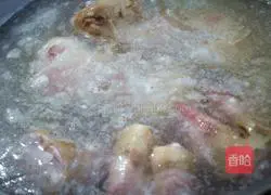 Illustration of roasted pork knuckle 3