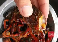 Hubei Braised Prawns (Spicy Crayfish) Recipe Illustration 2