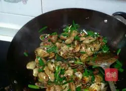 Illustration of how to stir-fry huajia 7