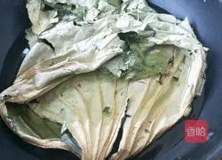 Lotus Leaf Chicken Recipe Illustration 5