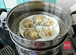 Illustration of how to make vermicelli scallops 6