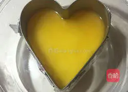 Illustration of how to make orange mousse cake 11