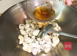 Sichuan Style - Braised Carrot Sausage Illustration 8